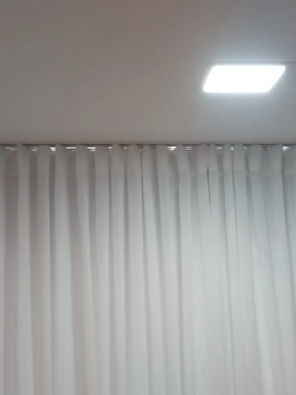 cortina blecaute com voil